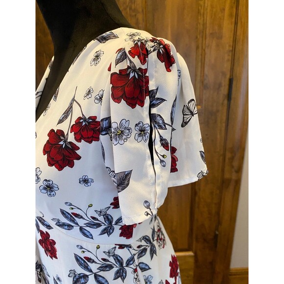 Candies Dress Womens Size Small  Smocked High Low Flowy Chic  Flutter Sleeve - Picture 4 of 12